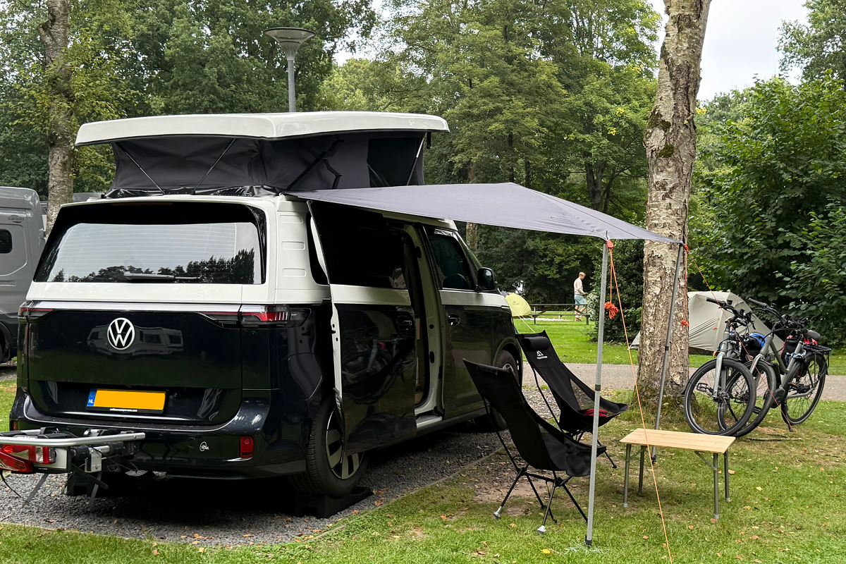 With Their Electric ID. Buzz Camper, Erik and Anke Enjoy the Best of Both Worlds